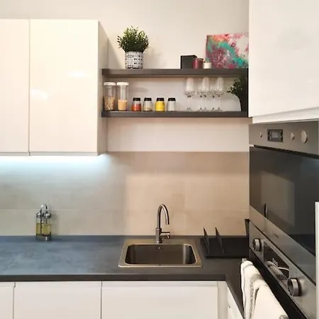 Διαμέρισμα Riverfront Fortress